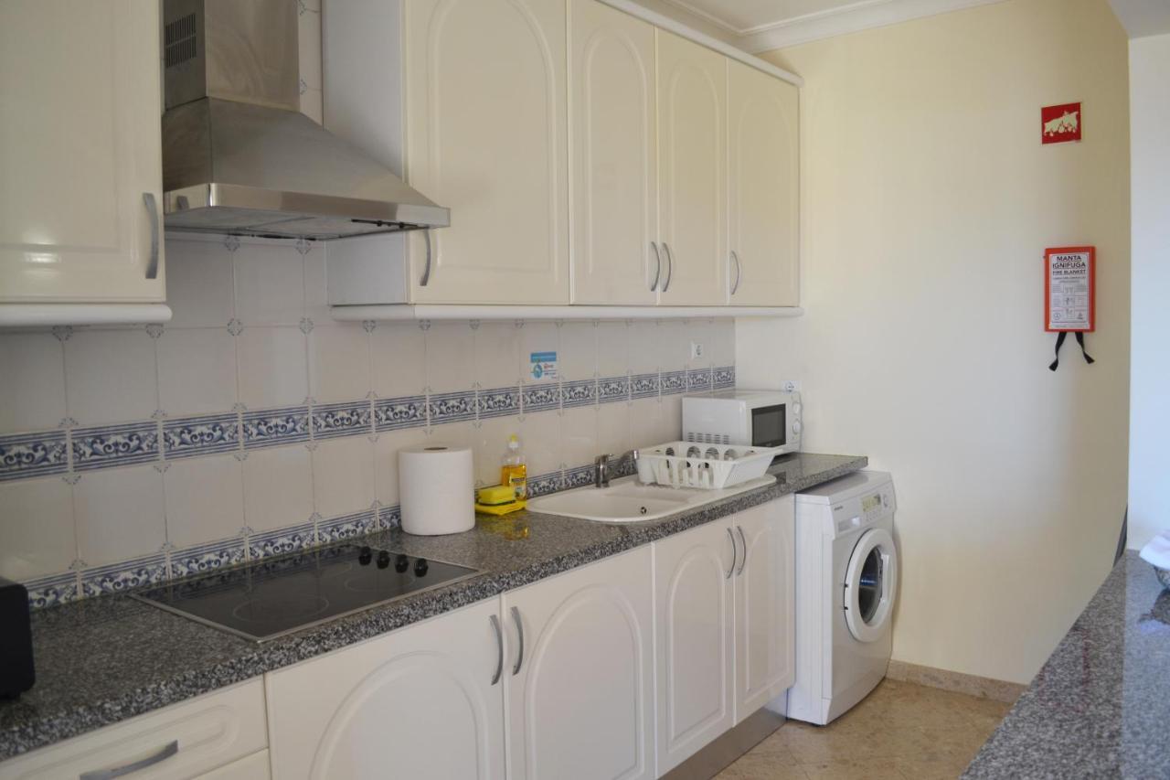 Sea Top Flat S By Algest Apartman Portimão Kültér fotó